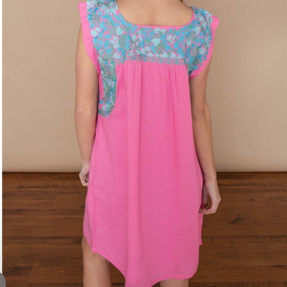 J Marie Hannah Embroidered Dress NWT - Picture 3 of 10